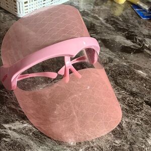 WIRELESS LED VISOR FACE MASK- SKINGYM WRINLIT LED MASK